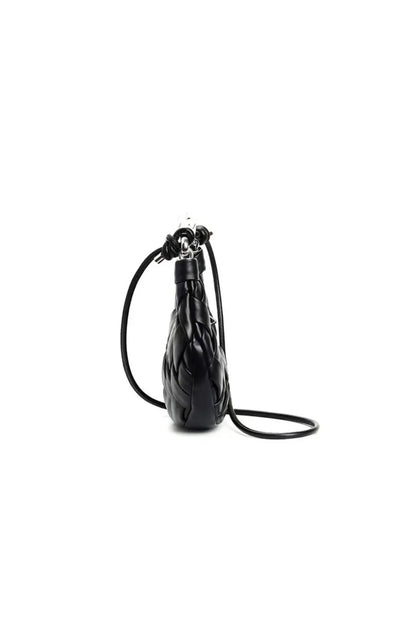 Geflochtene Tasche mit Metallgriff – Premium Statement Bag