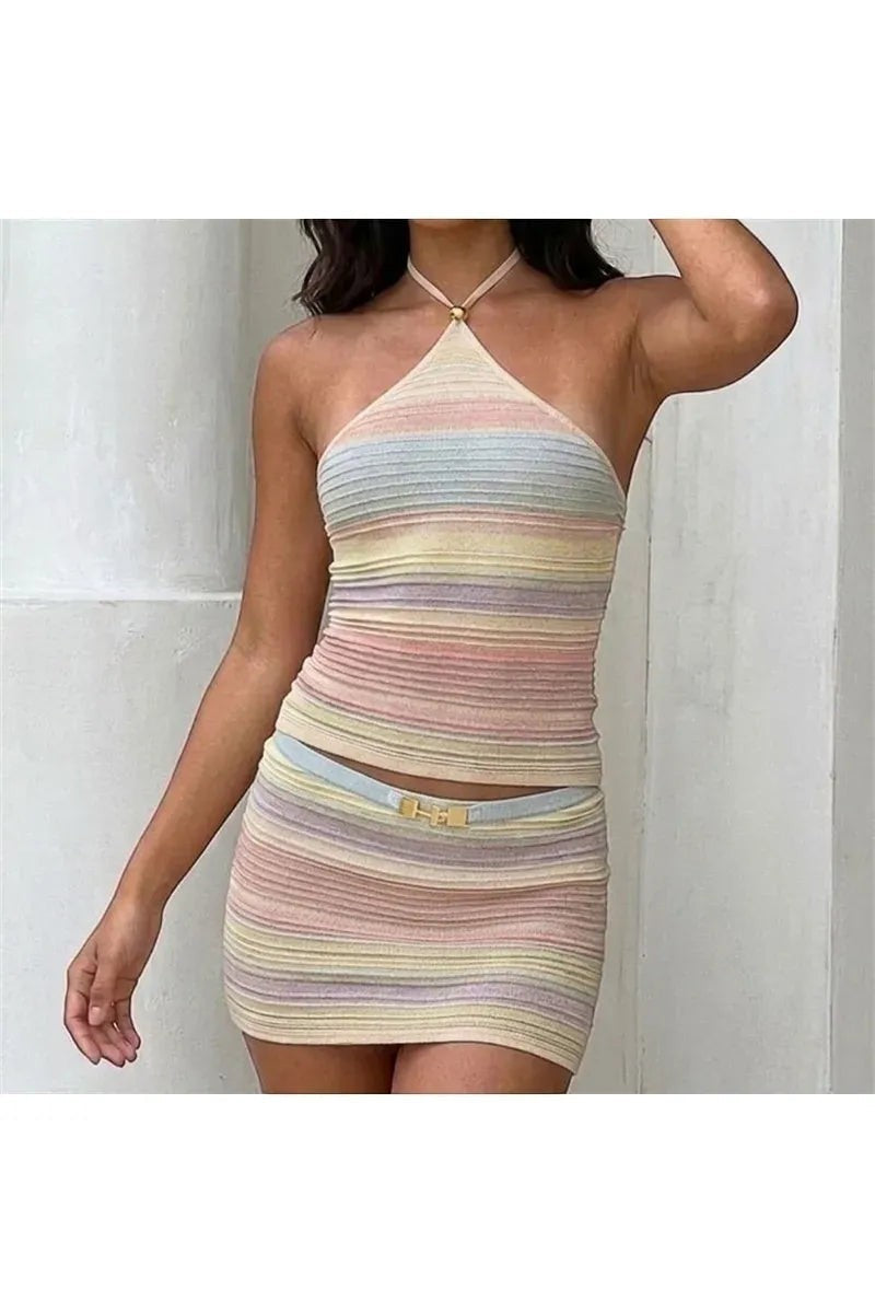 Neckholder Crop Top & Geraffter Minirock Set