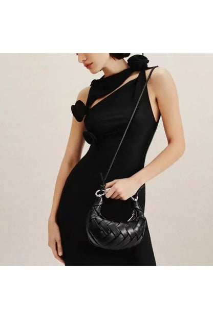 Geflochtene Tasche mit Metallgriff – Premium Statement Bag